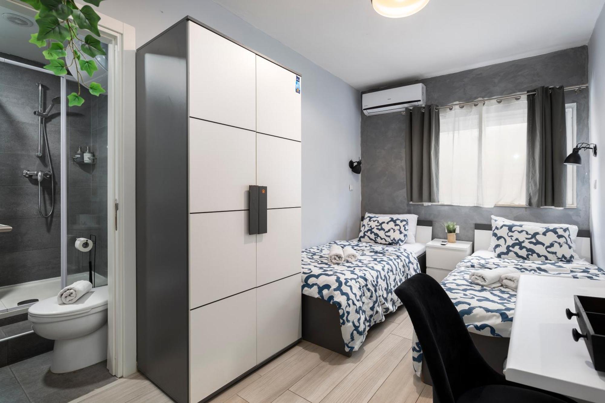 Modern 3 Bedroom & 3 Bathroom Apartment - Near Balluta Bay San Ġiljan Extérieur photo